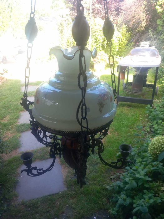 Lampa wisząca. Antyk.