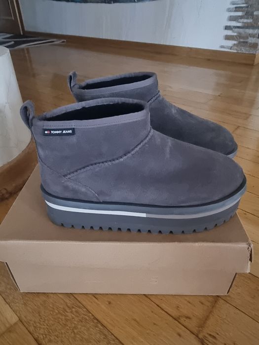 Зимові  черевики Угг (Tommy  Jeans оригінал