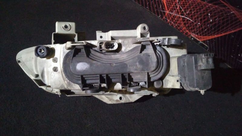 Ótica Esq Renault Espace Iii (Je0_)