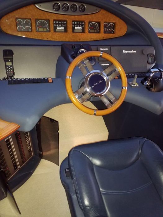 Яхта Azimut 55 Evolution