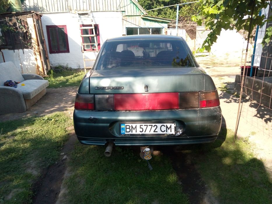 В продажі ваз 2110