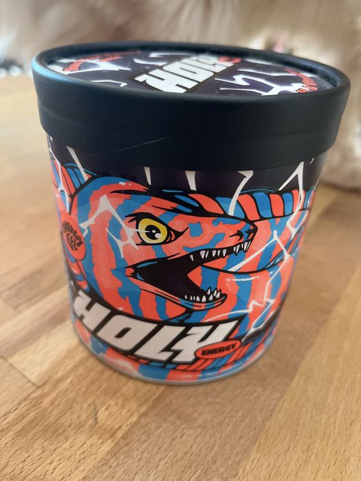 puszka holy eel energy