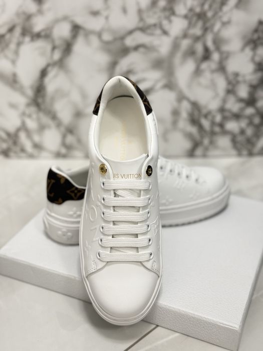 Sneakersy Louis Vuitton White Leather