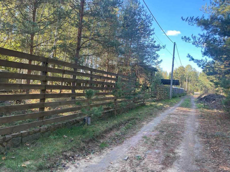 Земельна ділянка з правом забудови в Новогуйвинську