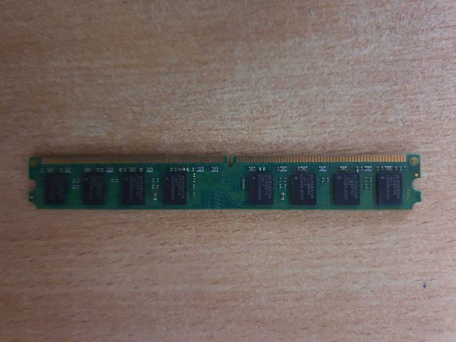 Оперативная память DDR2 Elpida 800 МГц работает на Intel и AMD.