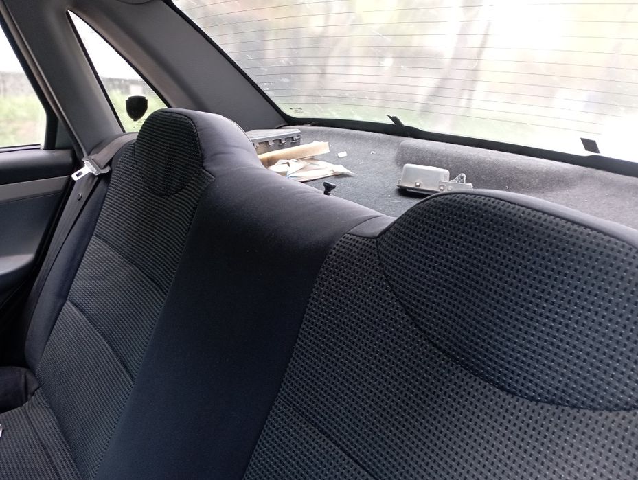 Продам машину Lifan 520