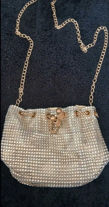 Clutch / bolsa de festa dourada – ideal para casamento ou evento