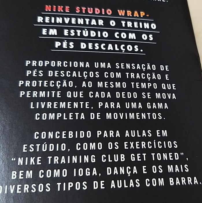 Meias adidas para ioga ou  dança.