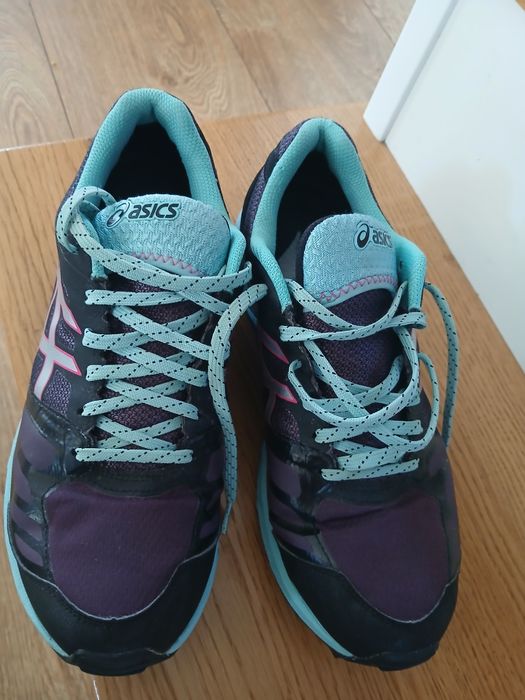 Buty asics kolce trekkingowe 40