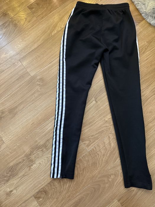 Dresy Adidas damskie