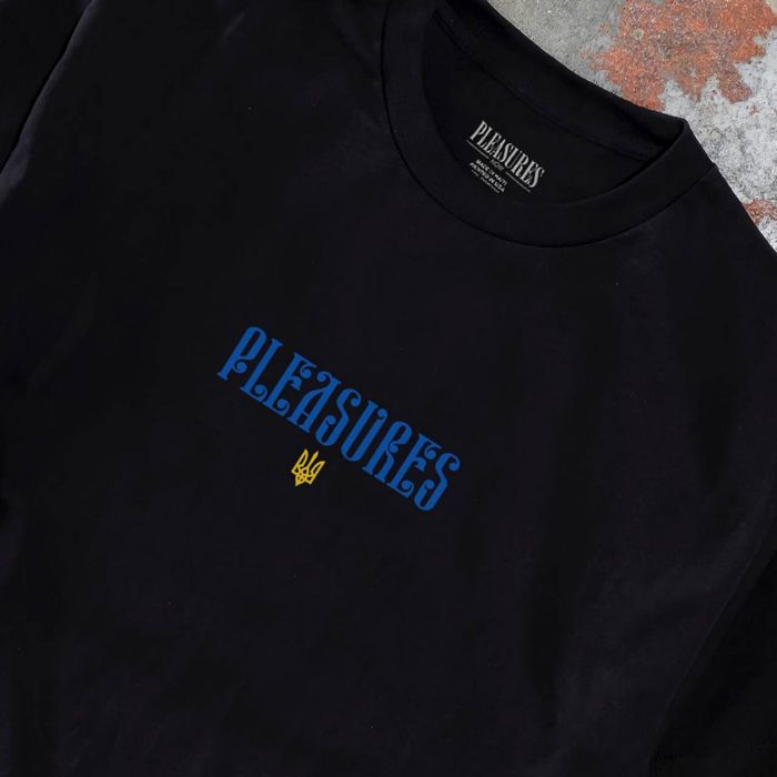 Футболка Pleasures Ukraine Tee