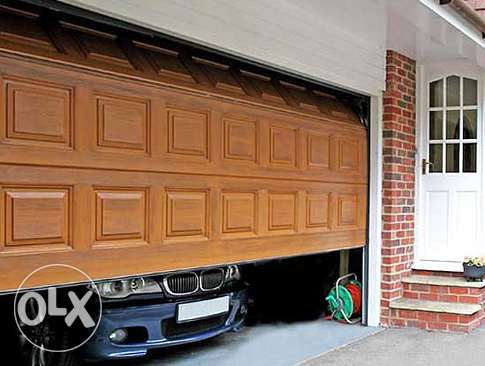 Гаражні ворота Kruzik, захисні роллети.