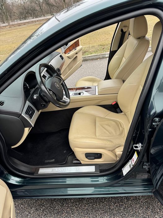 Jaguar XF 2.0t, 20015
