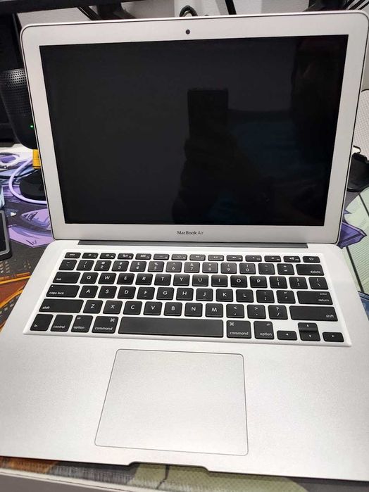 MacBook Air 2016 A1465 11.6-Polgadas Com Cabos, adaptadores e Case