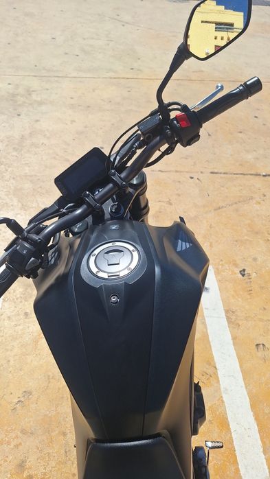 Honda cb300r 2023