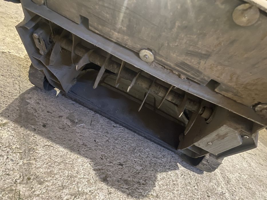 Wertykulator do trawnika