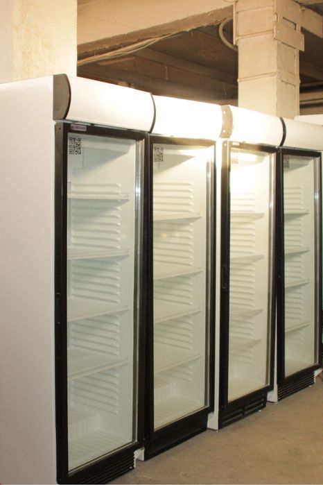 Однодверний холодильник, барний холодильник, для напоїв, сирів, пива.