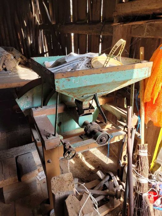 Sprzedam młynek do zboża