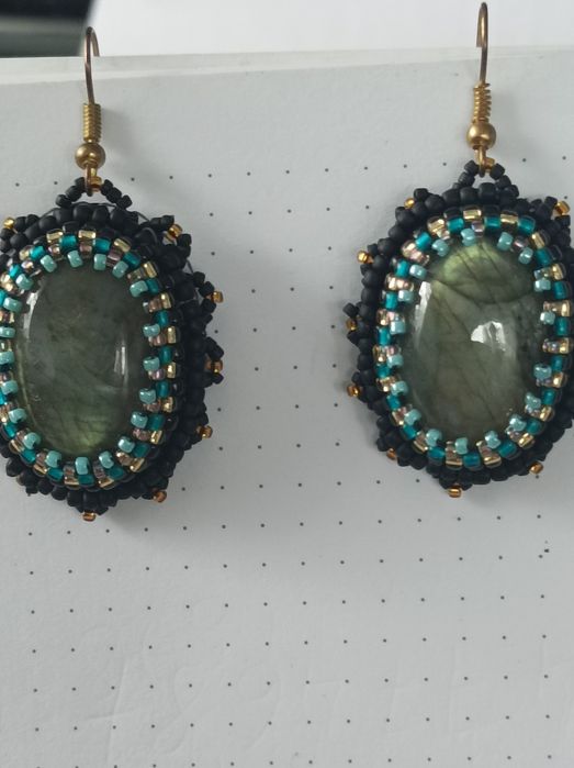 Kolczyki labradoryt czarne beading
