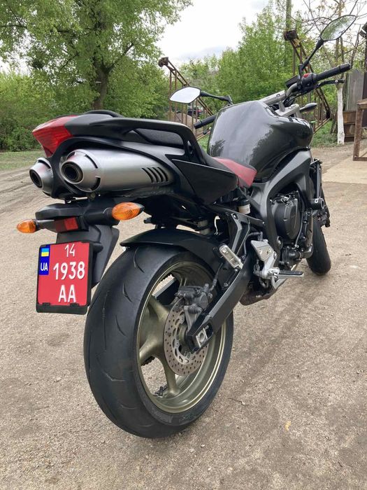 В продажі YAMAHA FZ6-S2