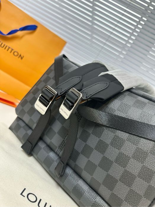 Louis Vuitton Discovery рюкзак мужской унисекс оригинал серый