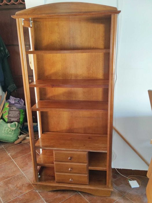 Armário em bom estado