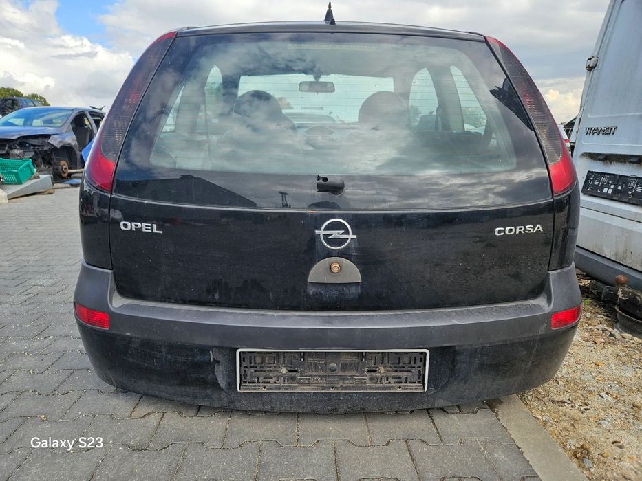 Klapa bagażnika zderzak tył tylny Opel Corsa C 2000-2003r przedlift 3d hatchback Z20C