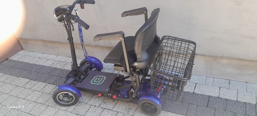Wózek inwalidzki elektryczny