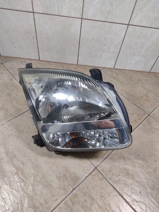 Suzuki Ignis lampa reflektor prawy przód Europa wysyłka OLX