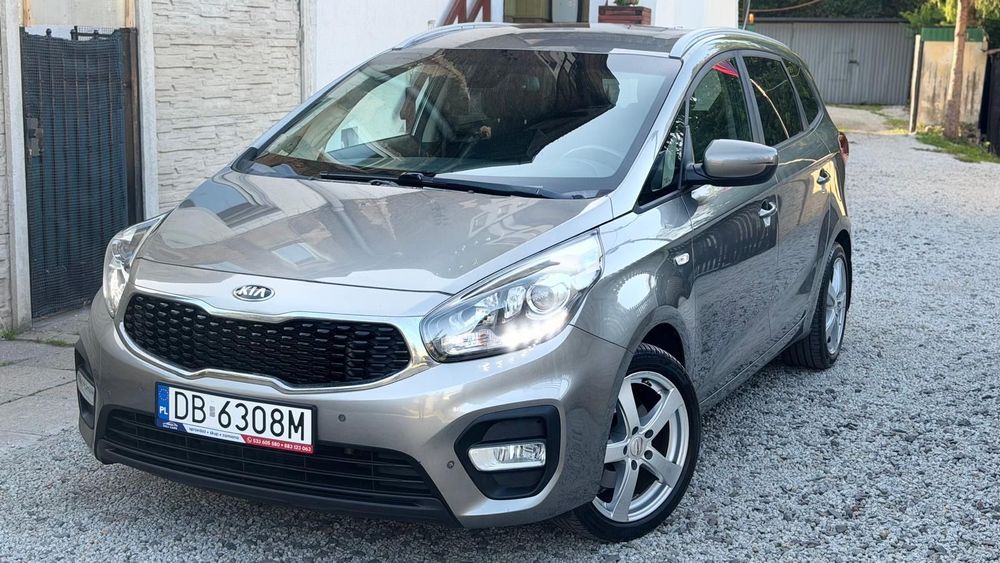 Kia Carens