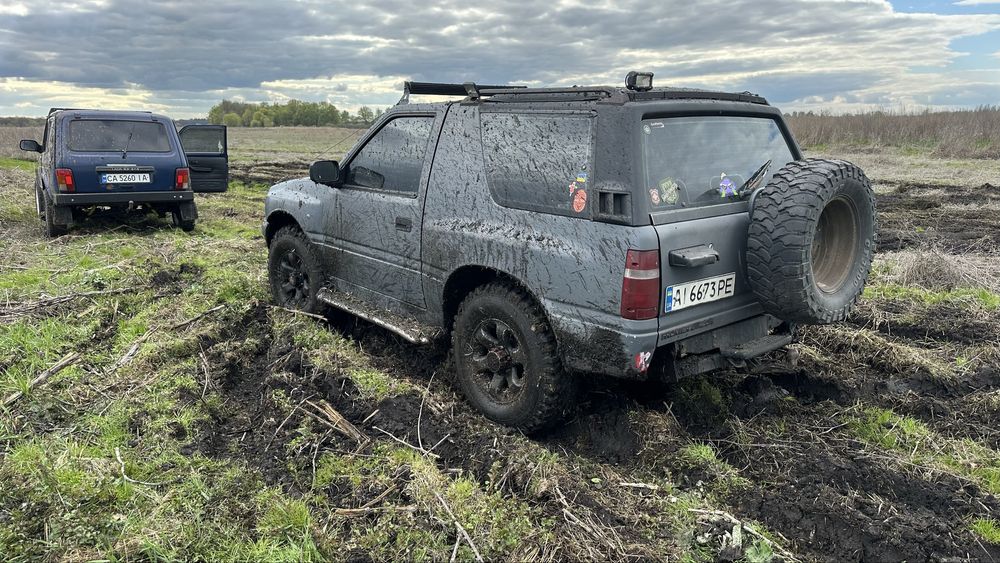 Opel Frontera 2.0 бензин