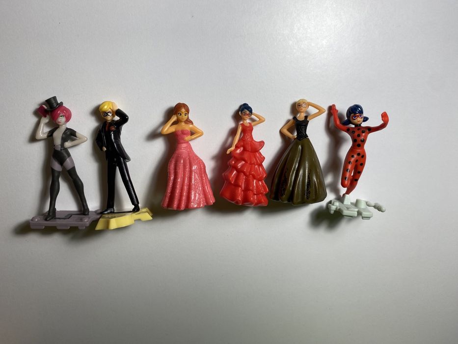 Кіндери фігурки леді баг Miraculous Ladybug