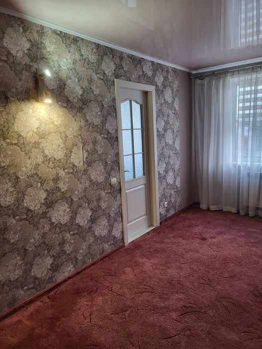 Ан Продам 3- кімн 2 пов Павлоград