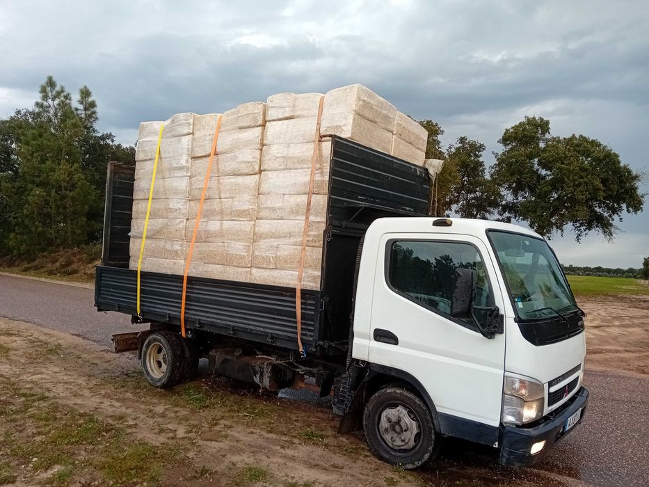 Fardos aparas para camas animais