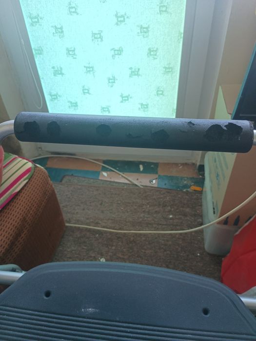 Balkonik rehabilitacyjny / rollator dla seniora, składany, siedzisko, hamulce