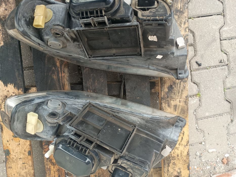 Lampy reflektory Europa Audi a4 b5