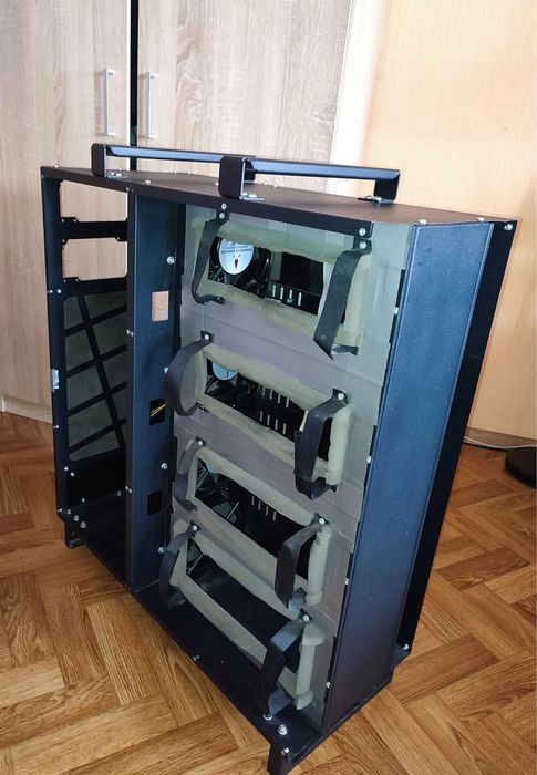 Obudowa Koparki Kryptowalut Donnager Case 8 GPU