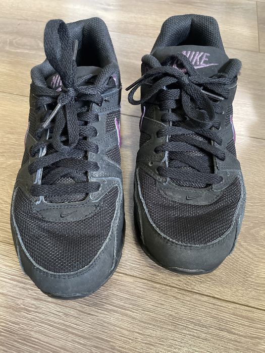 Кросівки  Nike Air Max Command