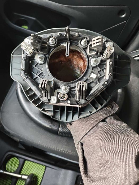 Продам кермо Citroen Berlingo b9