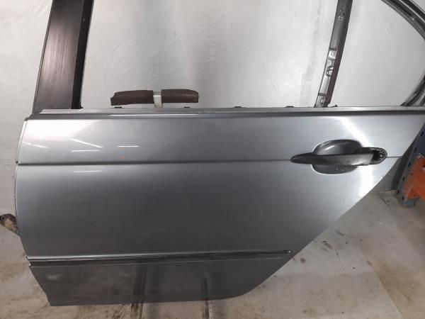 Porta trás esquerda BMW 3 (E46)