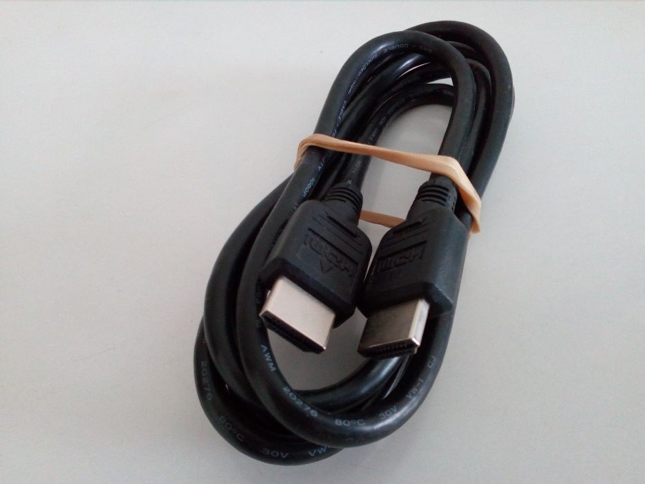 Cabos para periféricos de computador