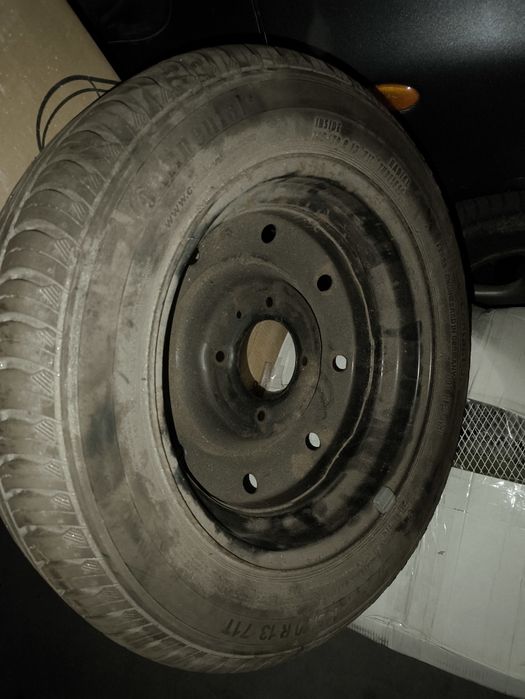 Pneu suplente 145-70 r13
