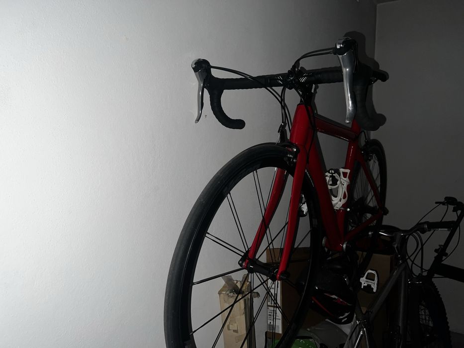 Bicicletas como nova toda em  carbono