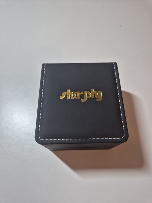 Nowy zegarek manualny