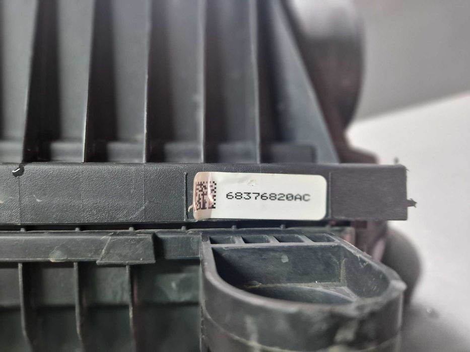 Корпус воздушного фильтра Jeep Grand Cherokee WL 2021 2022 2023 2024