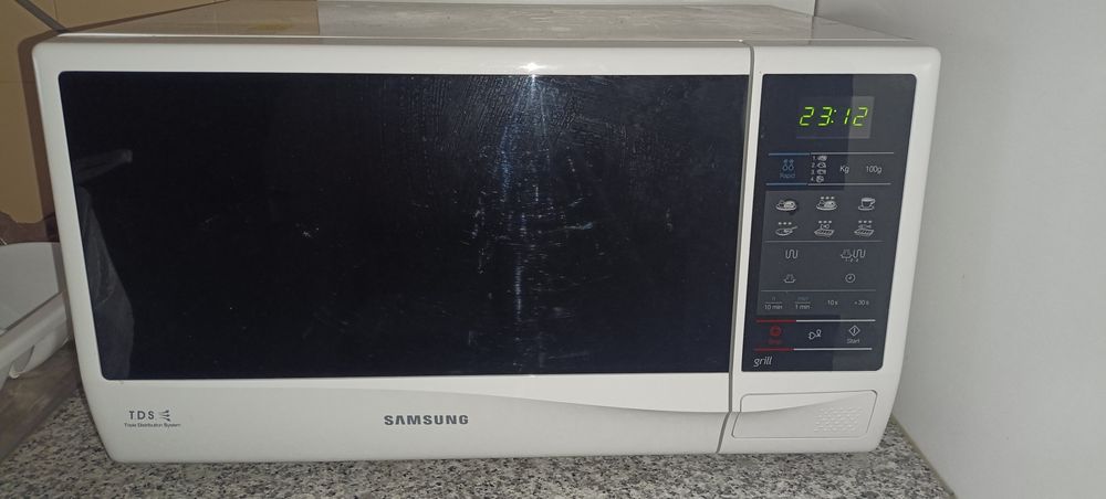 Micro-ondas Samsung c/ Grill c/ Novo