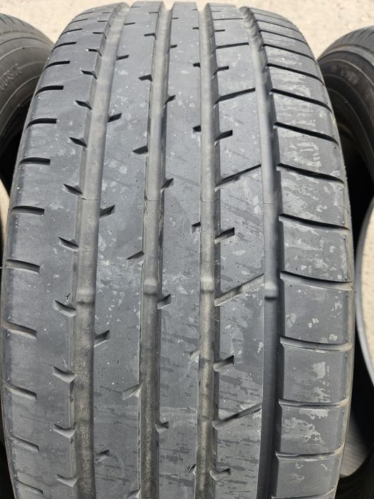 Резина шины колеса 225/55/19 Toyo