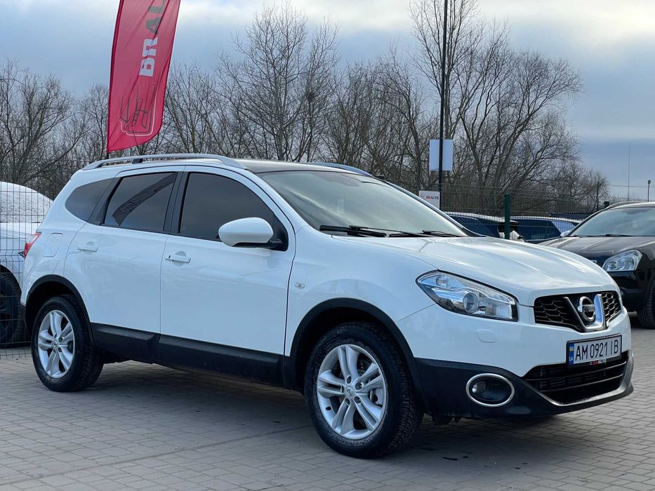 Nissan Qashqai+2 2013