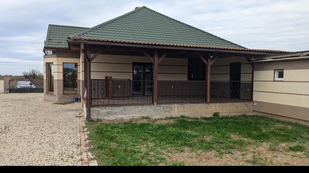 Продається будинок в с. Струмківка.