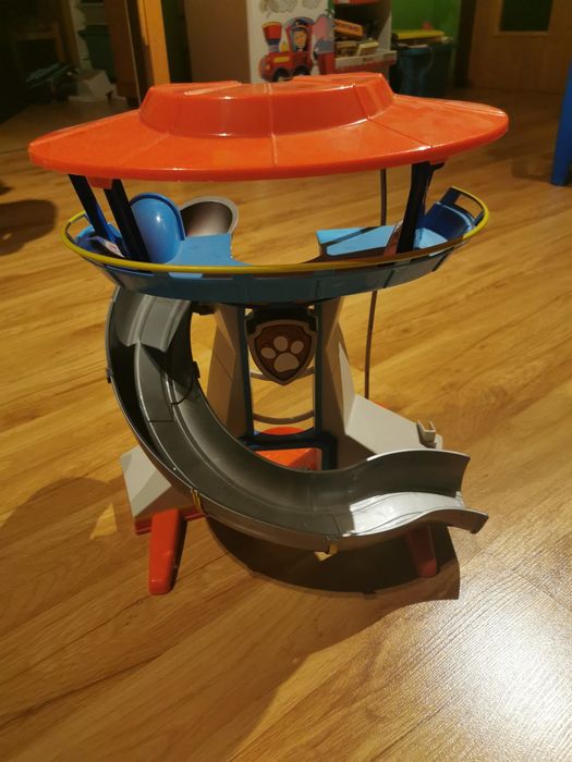 Baza psi patrol Paw